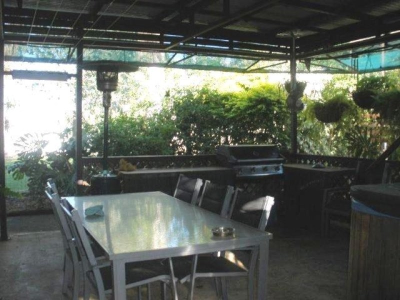 47 Taurus Street, Blackwater QLD 4717