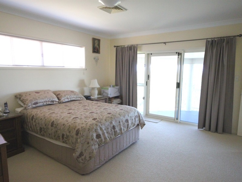 30 Macaulay Way, Pacific Heights QLD 4703
