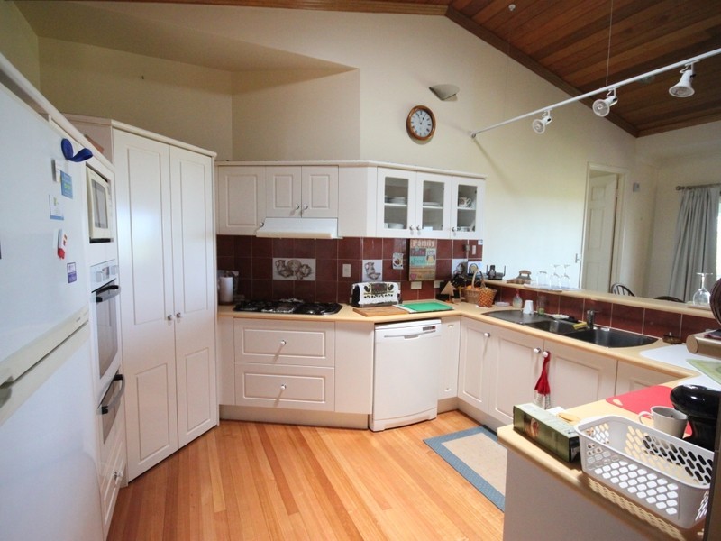 30 Macaulay Way, Pacific Heights QLD 4703