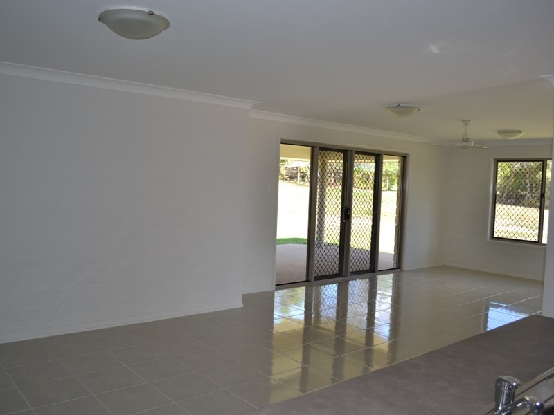 3 Webb Place, Barmaryee QLD 4703