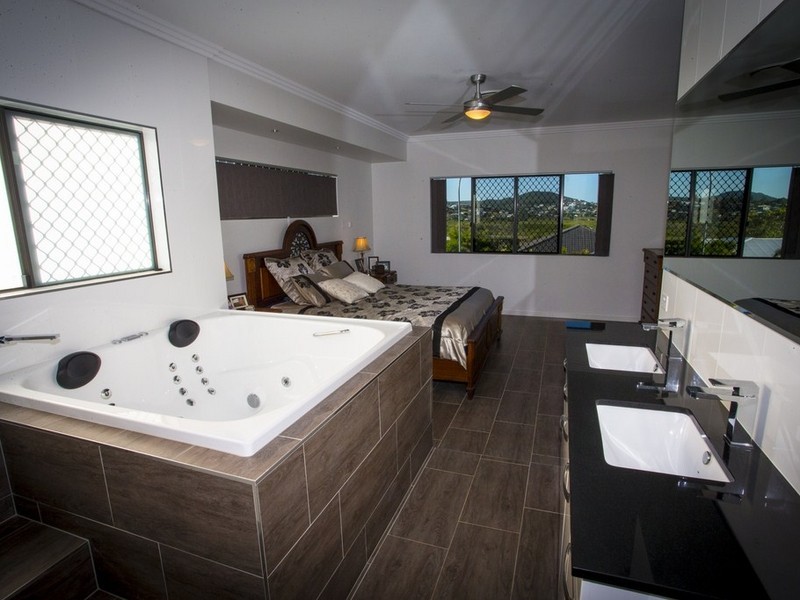 13 Coolibah Street, Taranganba QLD 4703