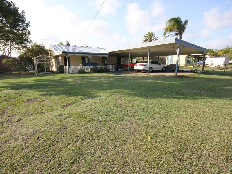 7 Park Street, Emu Park QLD 4710
