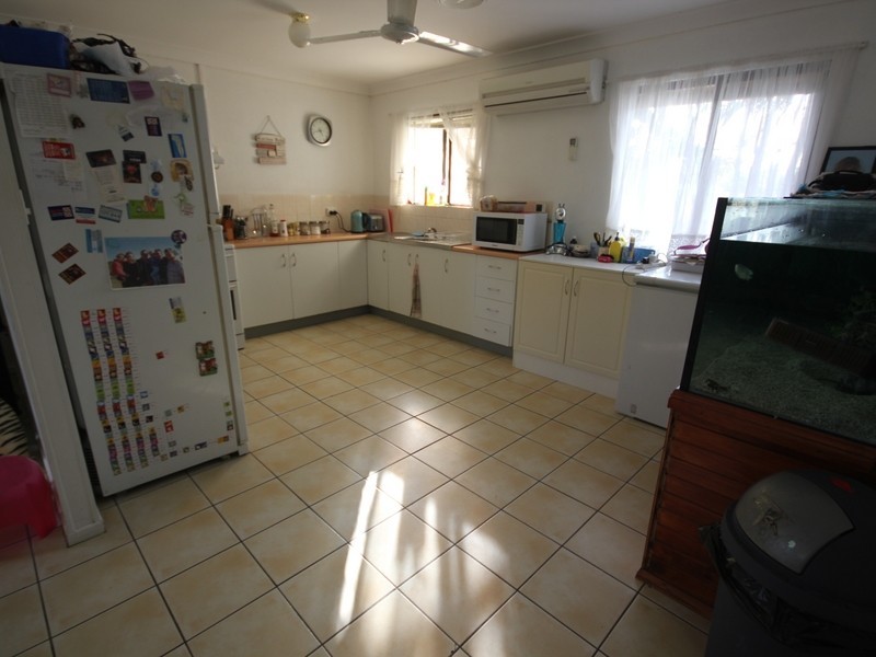 7 Park Street, Emu Park QLD 4710