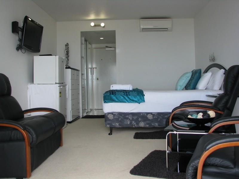 601 & 602/4 Adelaide Street, Yeppoon QLD 4703