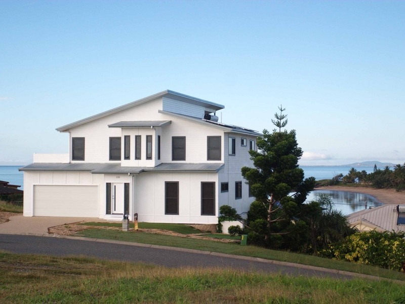 92 Larnarch Street, Zilzie QLD 4710