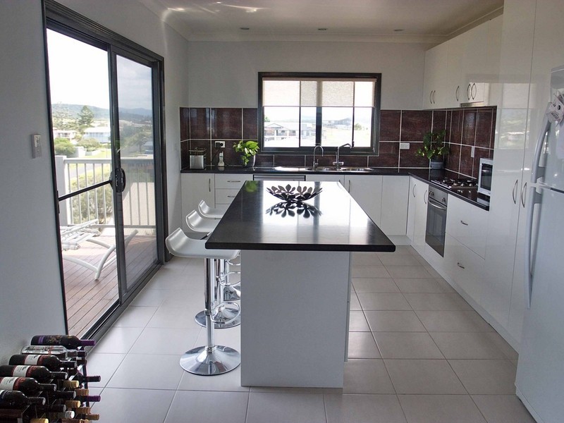 92 Larnarch Street, Zilzie QLD 4710