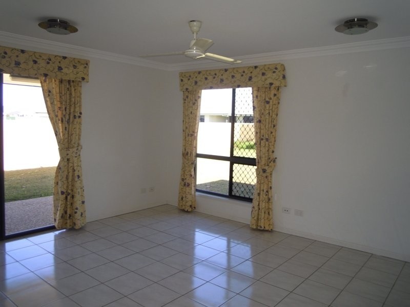64 Monaco Drive, Zilzie QLD 4710