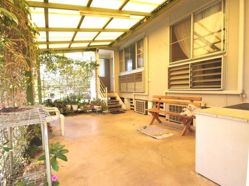 11 Hughes Street, Yeppoon QLD 4703