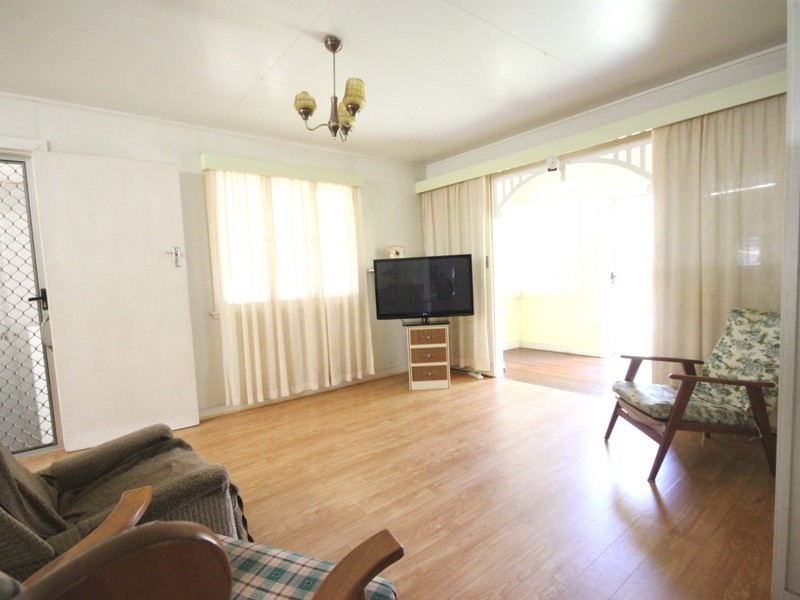 11 Hughes Street, Yeppoon QLD 4703
