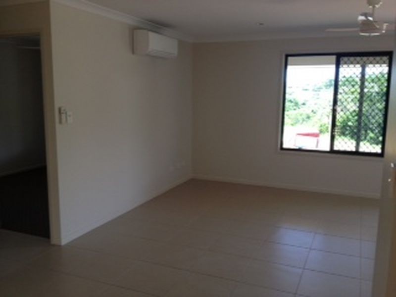 2 Island View Crescent, Yeppoon QLD 4703