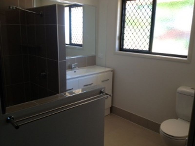 2 Island View Crescent, Yeppoon QLD 4703