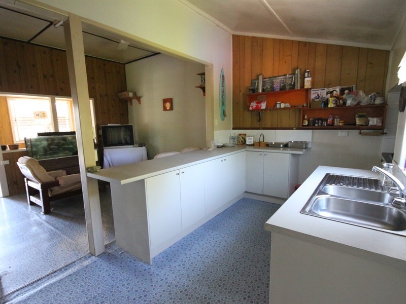 9 Jeffries Street, Yeppoon QLD 4703