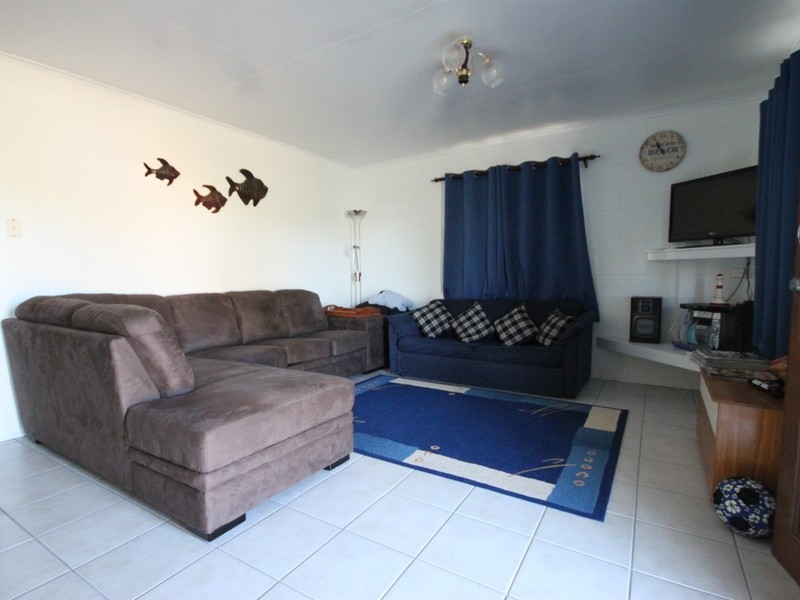 22 Limpus Avenue, Keppel Sands QLD 4702