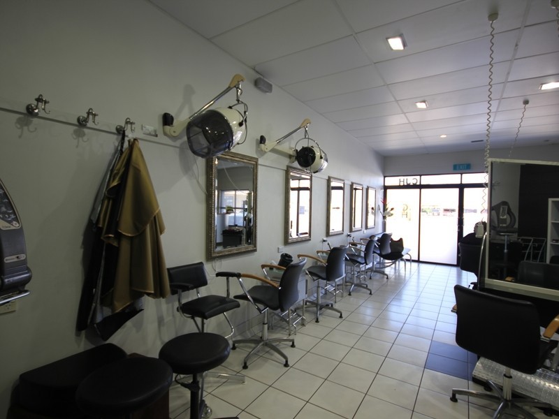 Shop 4 17 James Street, Yeppoon QLD 4703