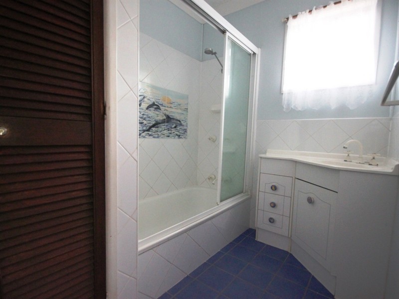 4 Swordfish Avenue, Taranganba QLD 4703