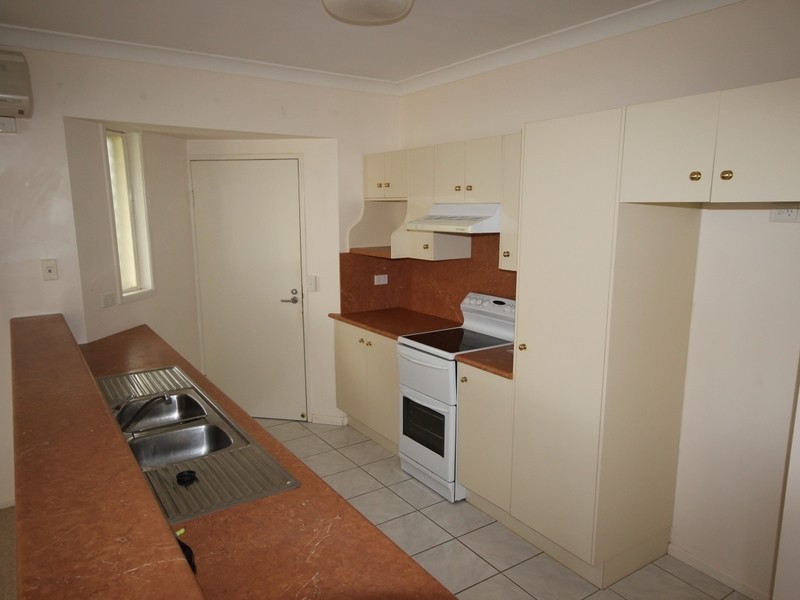 2 Kentia Place, Yeppoon QLD 4703