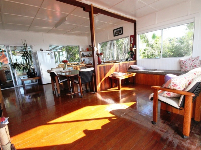 9 Keppel Street, Meikleville Hill QLD 4703