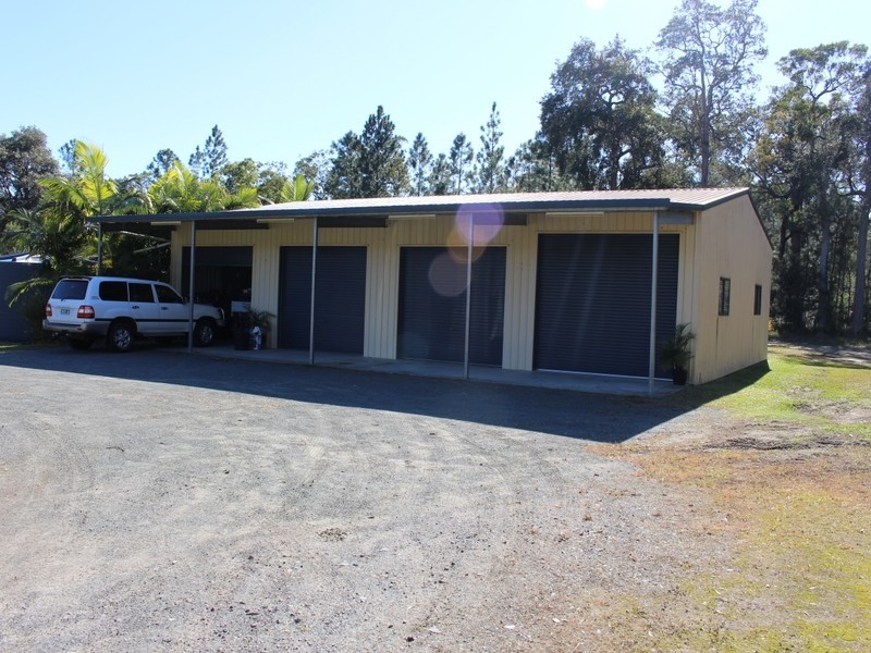 118 Arnolds Road, Byfield QLD 4703