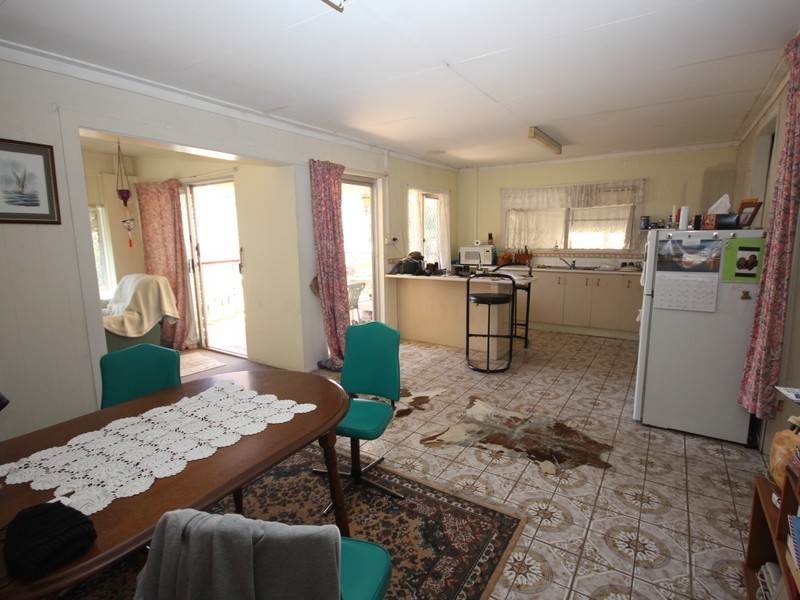 860 Scenic Highway, Kinka Beach QLD 4703