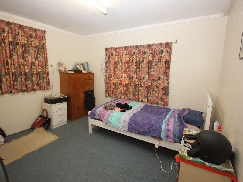 860 Scenic Highway, Kinka Beach QLD 4703