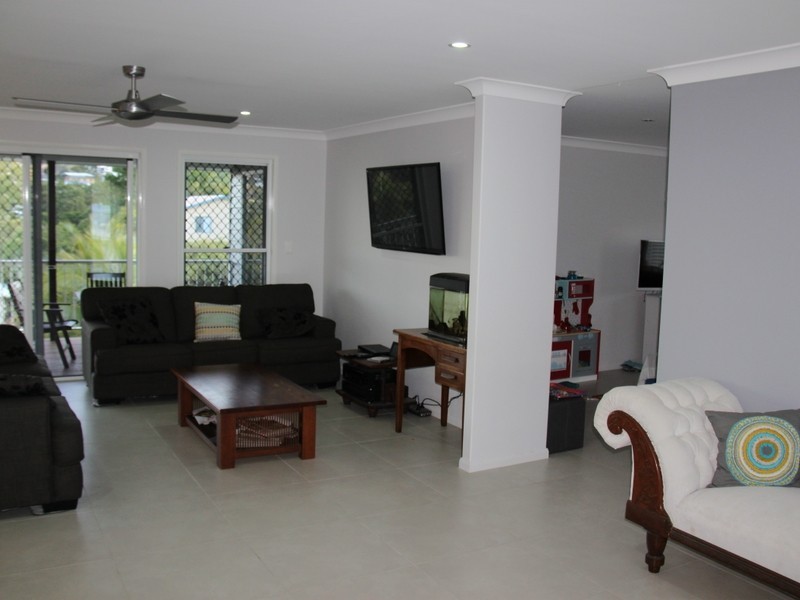 25 Samoa Street, Barlows Hill QLD 4703