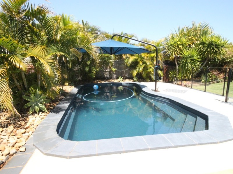 3 Spinnaker Drive, Mulambin QLD 4703