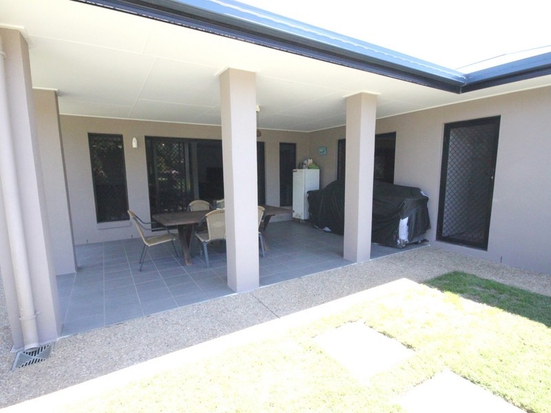 3 Spinnaker Drive, Mulambin QLD 4703