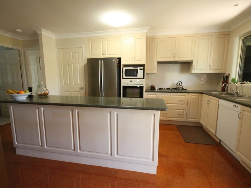 49 Paradise Way, Emu Park QLD 4710