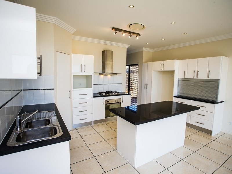 17 Cliff Street, Yeppoon QLD 4703