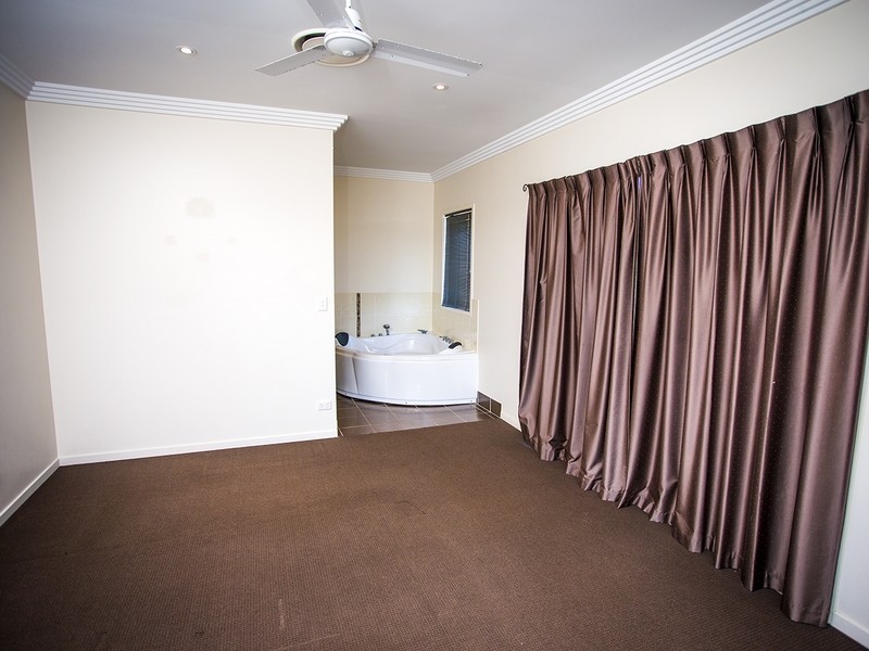 17 Cliff Street, Yeppoon QLD 4703