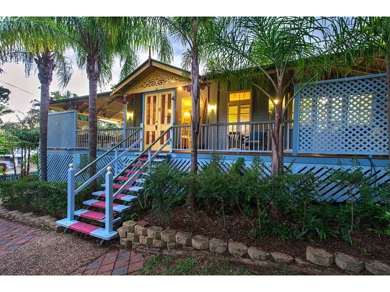 15 Ross Street, Yeppoon QLD 4703
