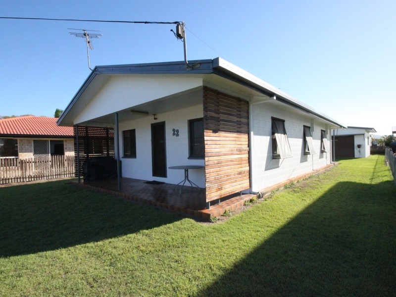 22 Limpus Avenue, Keppel Sands QLD 4702