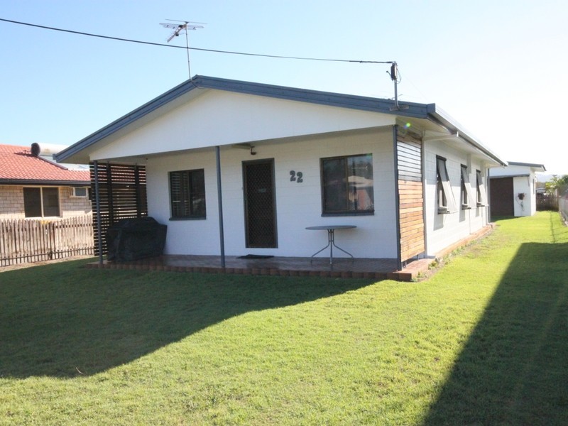 22 Limpus Avenue, Keppel Sands QLD 4702