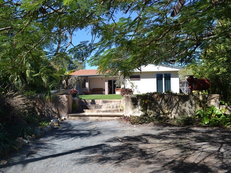 303 Bondoola Road, Bondoola QLD 4703