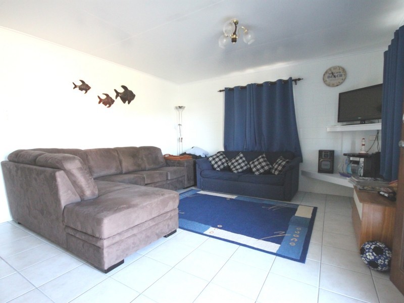 22 Limpus Street, Keppel Sands QLD 4702