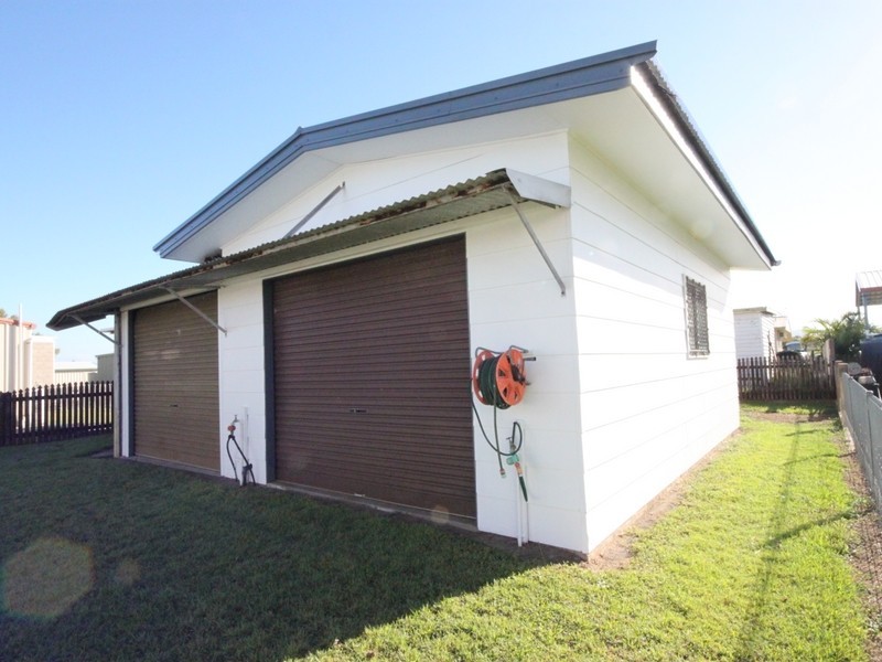 22 Limpus Street, Keppel Sands QLD 4702