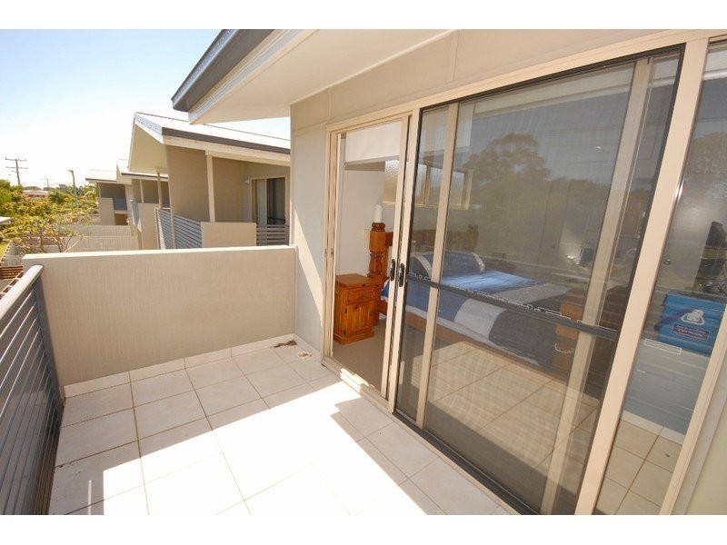 unit 8 of Melbourne, Yeppoon QLD 4703