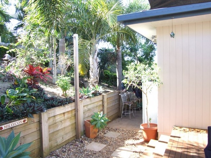 48 Benowa Drive, Taranganba QLD 4703