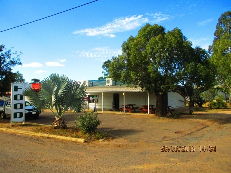 Caltex Service Station, Injune QLD 4454