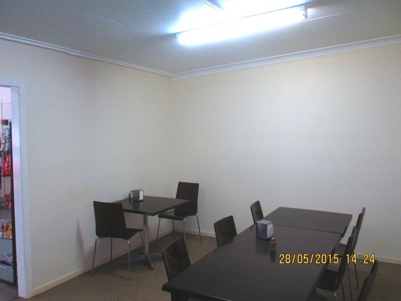 Caltex Service Station, Injune QLD 4454