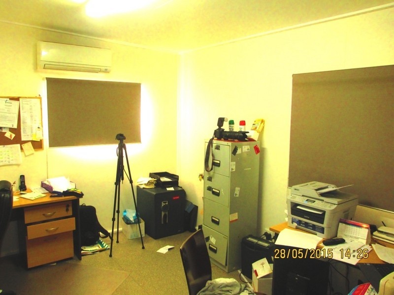 Caltex Service Station, Injune QLD 4454