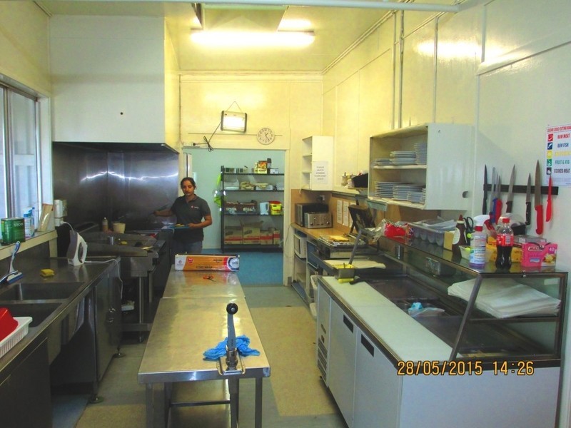 Caltex Service Station, Injune QLD 4454