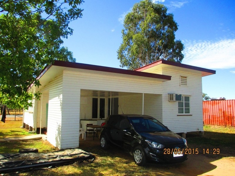 Caltex Service Station, Injune QLD 4454