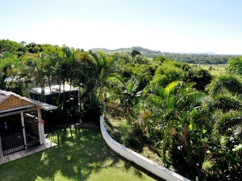 40 Miami Cres, Pacific Heights QLD 4703