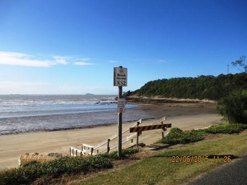 120 Schofield Parade, Keppel Sands QLD 4702