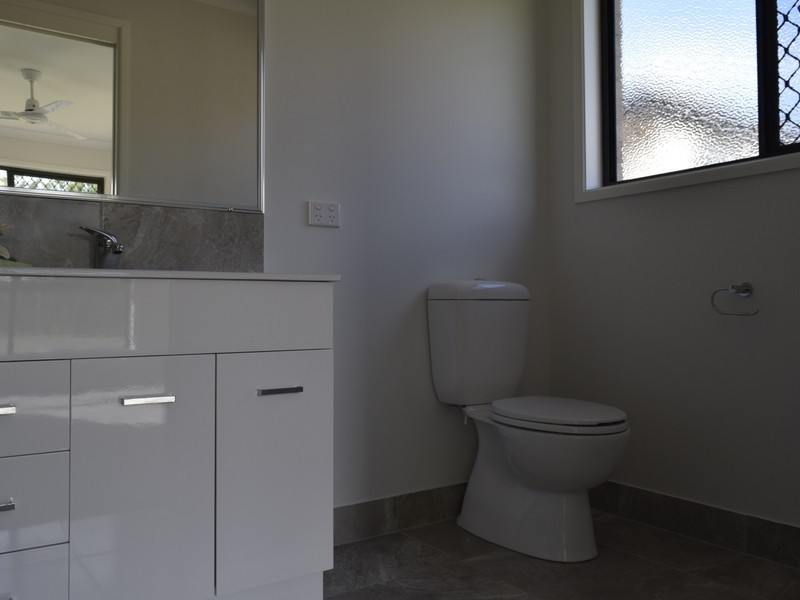 2/20 Thornbill Avenue, Yeppoon QLD 4703