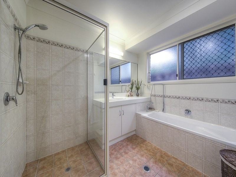 19 Callaghan Dr, Taranganba QLD 4703