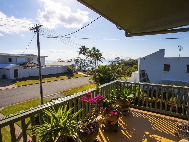 6 Maida Street, Cooee Bay QLD 4703