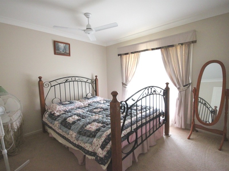 18 Hitching Rail Drive, Tanby QLD 4703