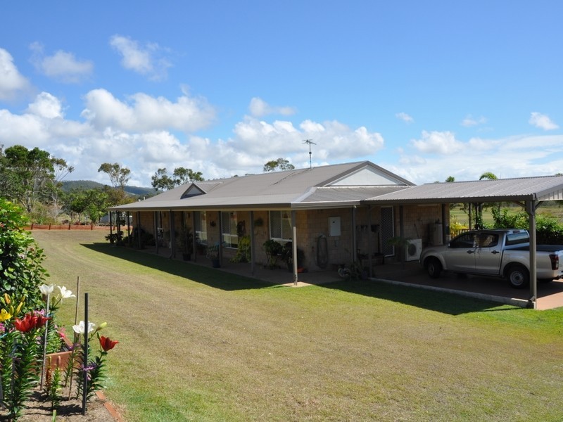 18 Hitching Rail Drive, Tanby QLD 4703